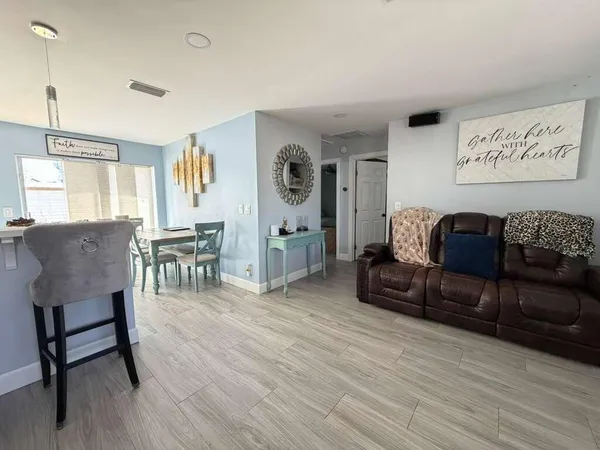 $2,450 | 4828 Gladiator Circle, Greenacres, FL 33463
