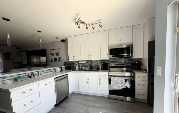 $2,450 | 4828 Gladiator Circle, Greenacres, FL 33463