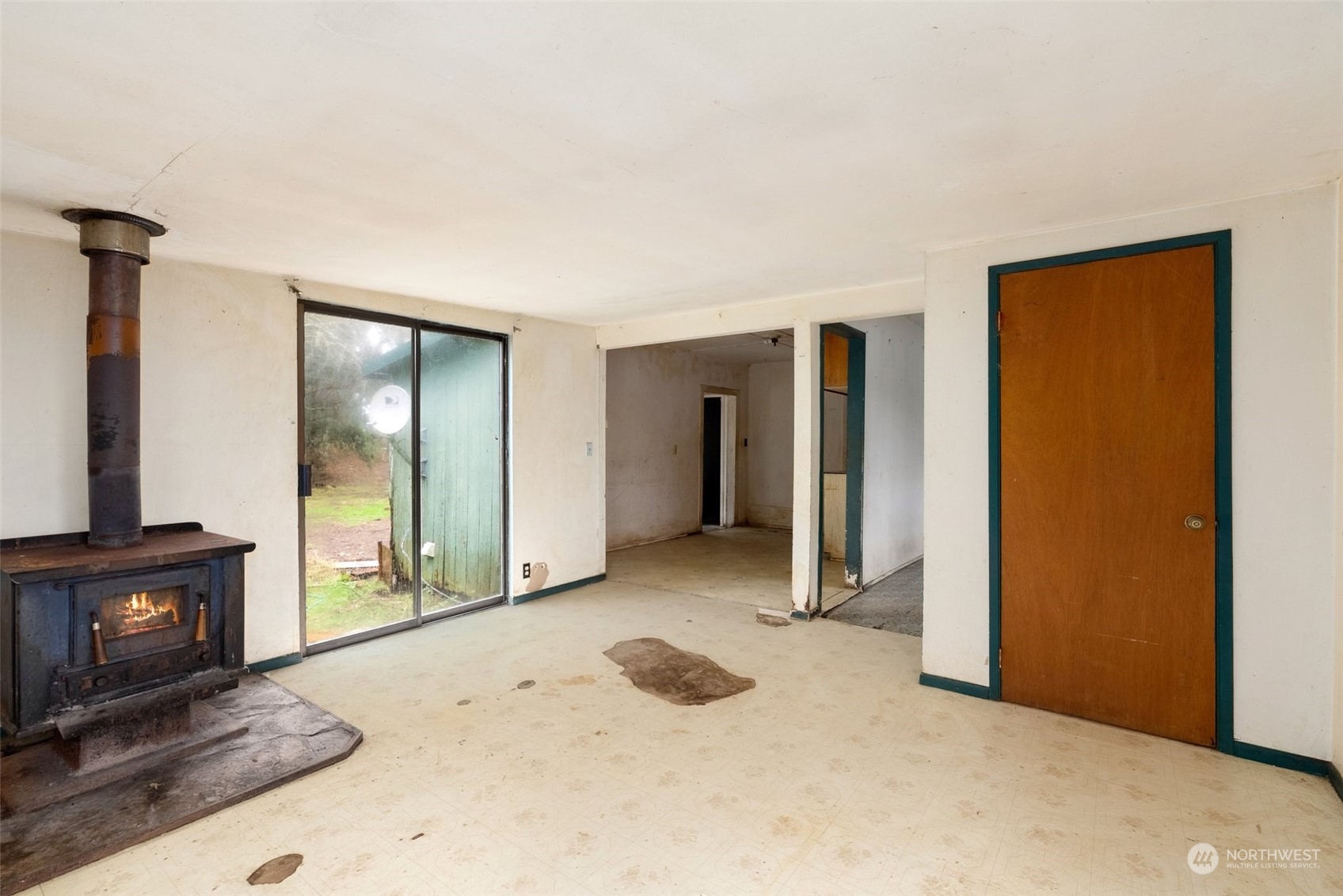 397 Bay Center Road South Bend, WA 98586 - Photo 8 of 23 Gallery Image 8