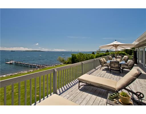 648 East Shore Road Jamestown, RI 02835 - Photo 15 of 22 Exterior Front.