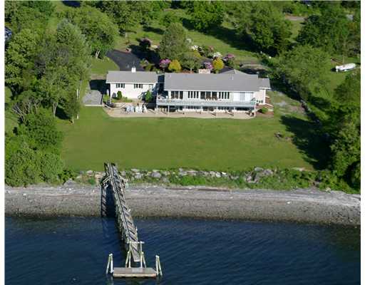 648 East Shore Road Jamestown, RI 02835 - Photo 3 of 22 Aerial View.