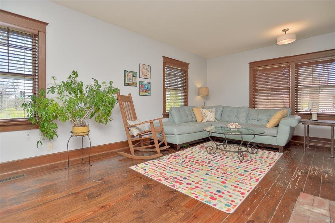 835 Sappington Road Crestwood, MO 63126 - Photo 9 of 55 Gallery Image 9