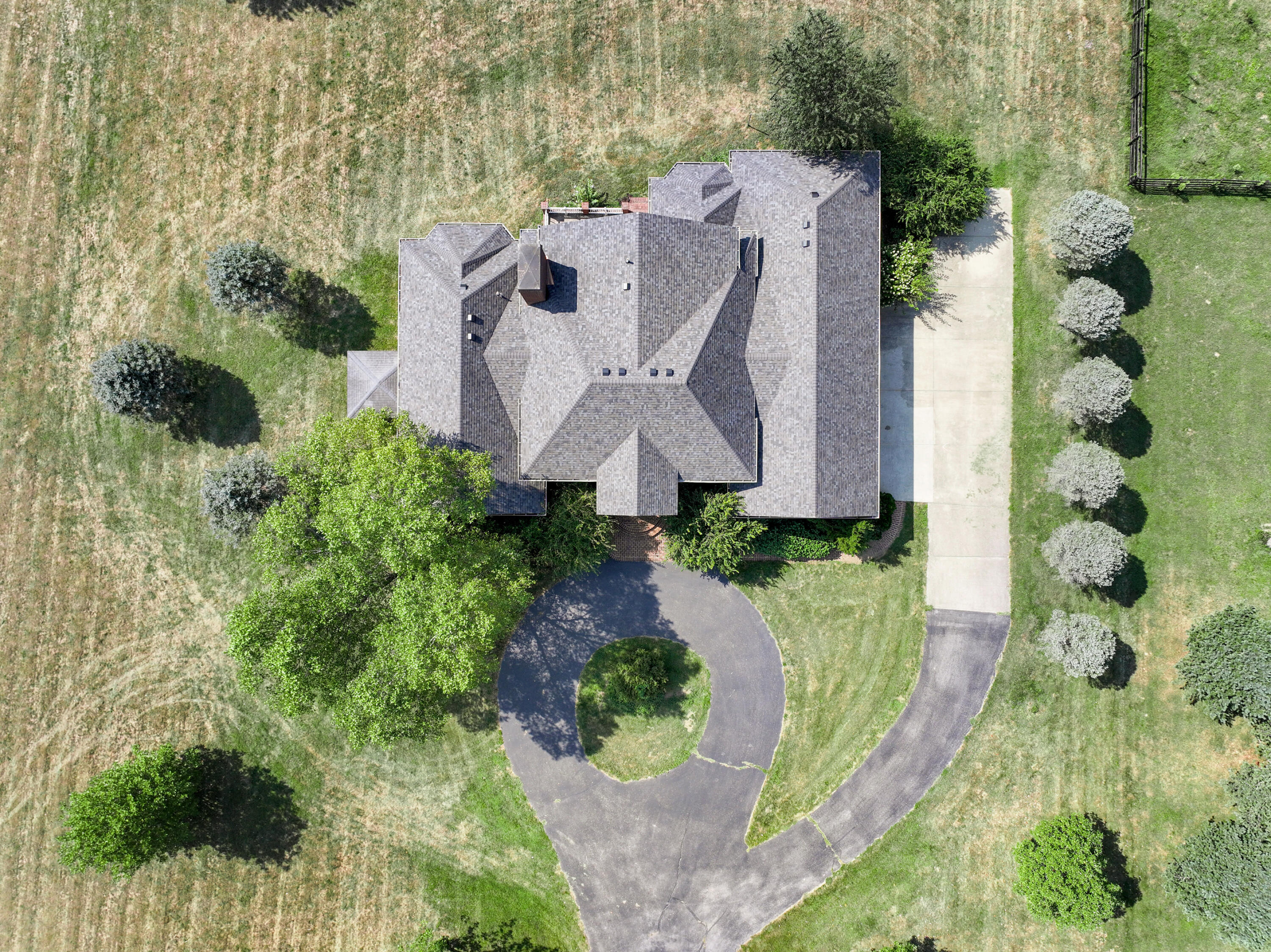 509 Combs Ferry Road Winchester, KY 40391 - Photo 78 of 84 DJI_20240422172520_0778_D