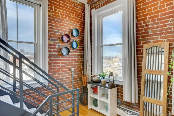 $3,350 | 2193 Arapahoe Street, Unit 11, Denver, CO 80205