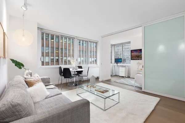 $5,500 | 235 East 40th Street, Unit 16G | Murray Hill