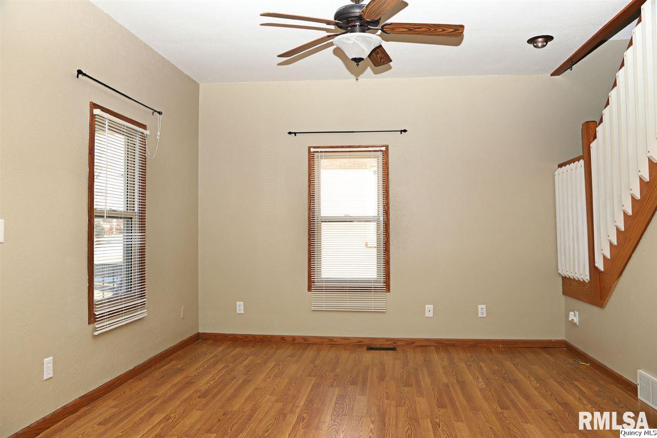 1702 Locust Street Quincy, IL 62301 - Photo 6 of 6 Gallery Image 6