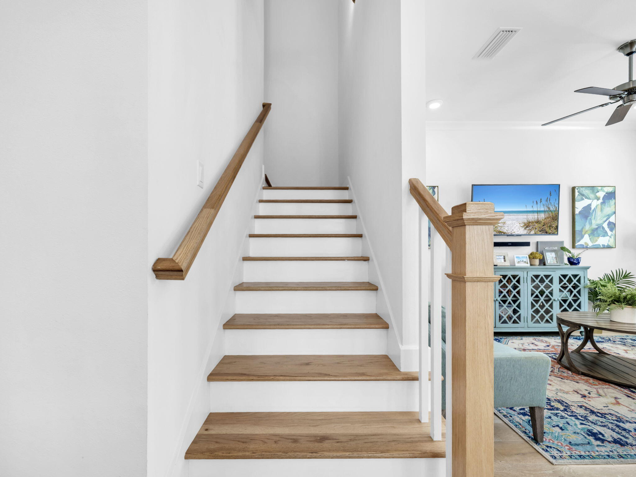 282 Milestone Dr Inlet Beach, Unit B Inlet Beach, FL 32461 - Photo 17 of 42 a view of entryway and hall