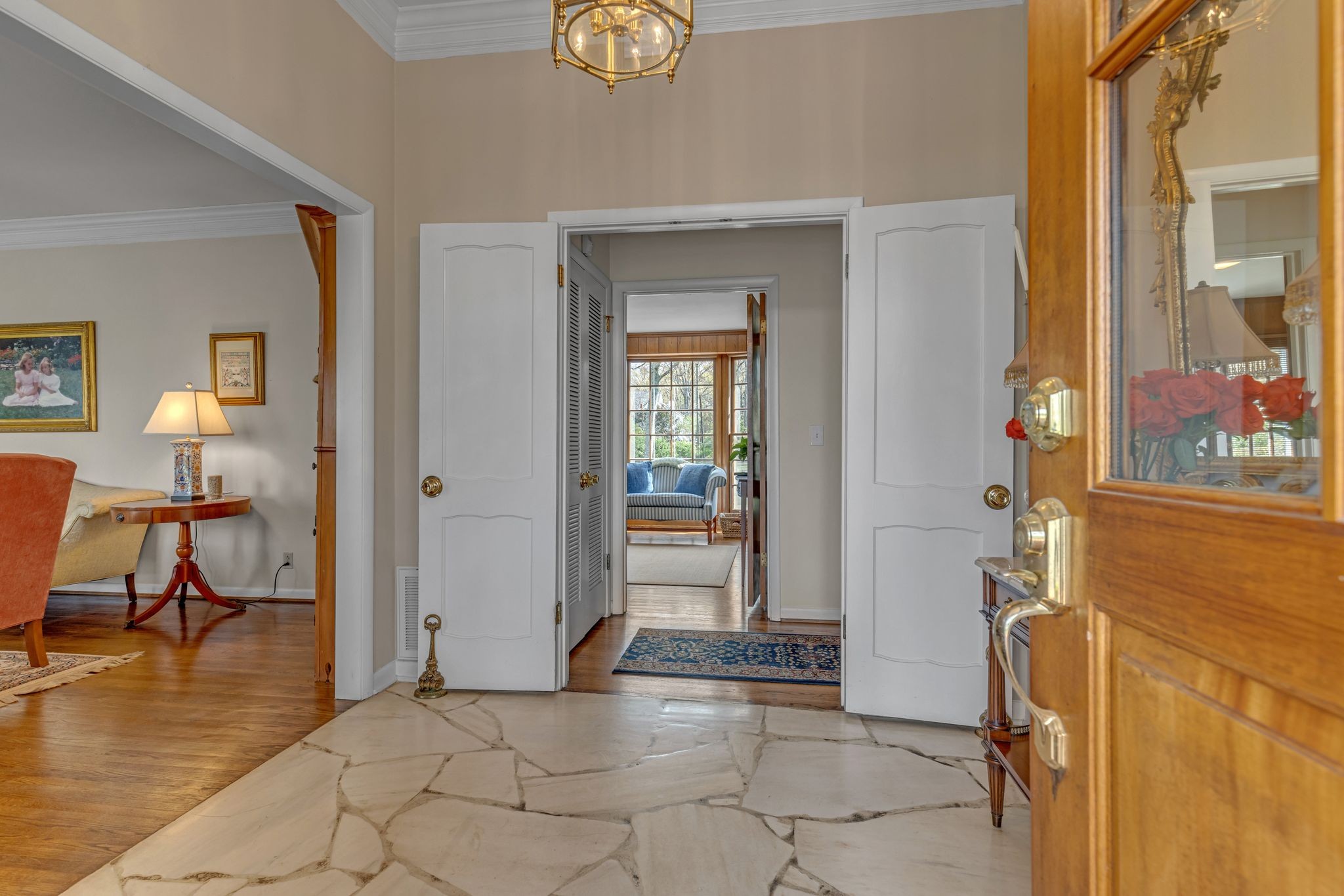 423 Davidson Road Nashville, TN 37205 - Photo 6 of 47