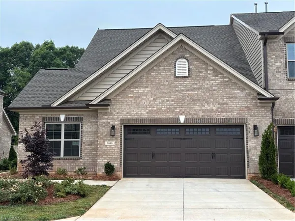 $489,990 | 1040 Beechcraft Drive, Mebane, NC 27302