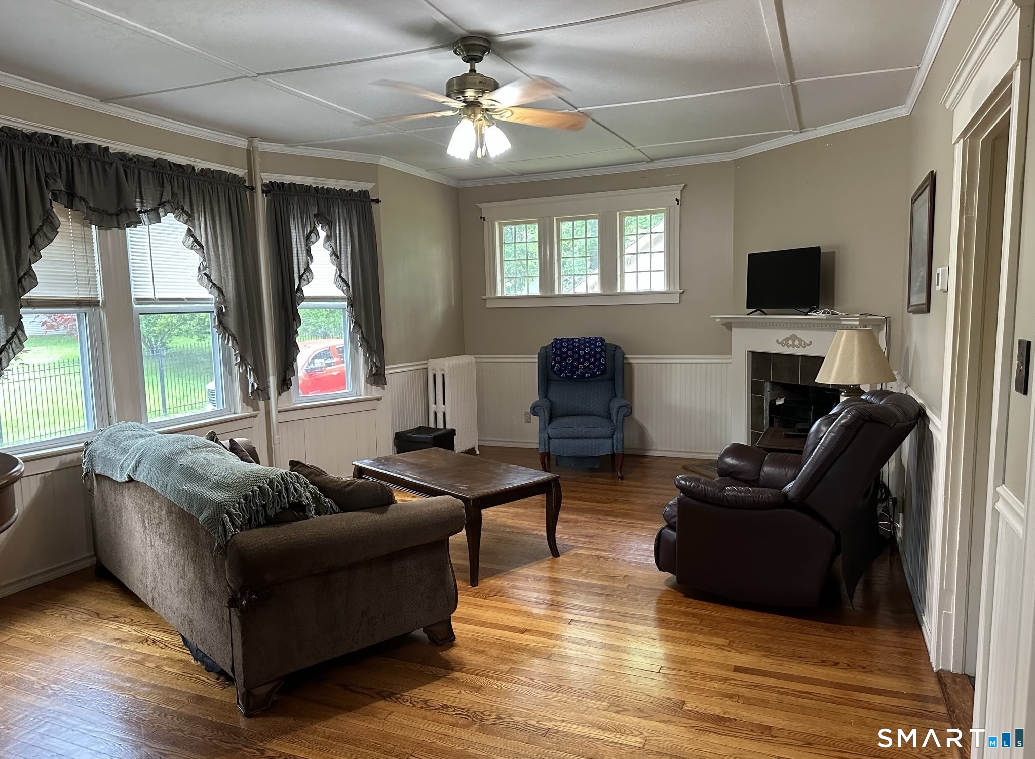 371 Prospect Street Windham, CT 06226 - Photo 5 of 20