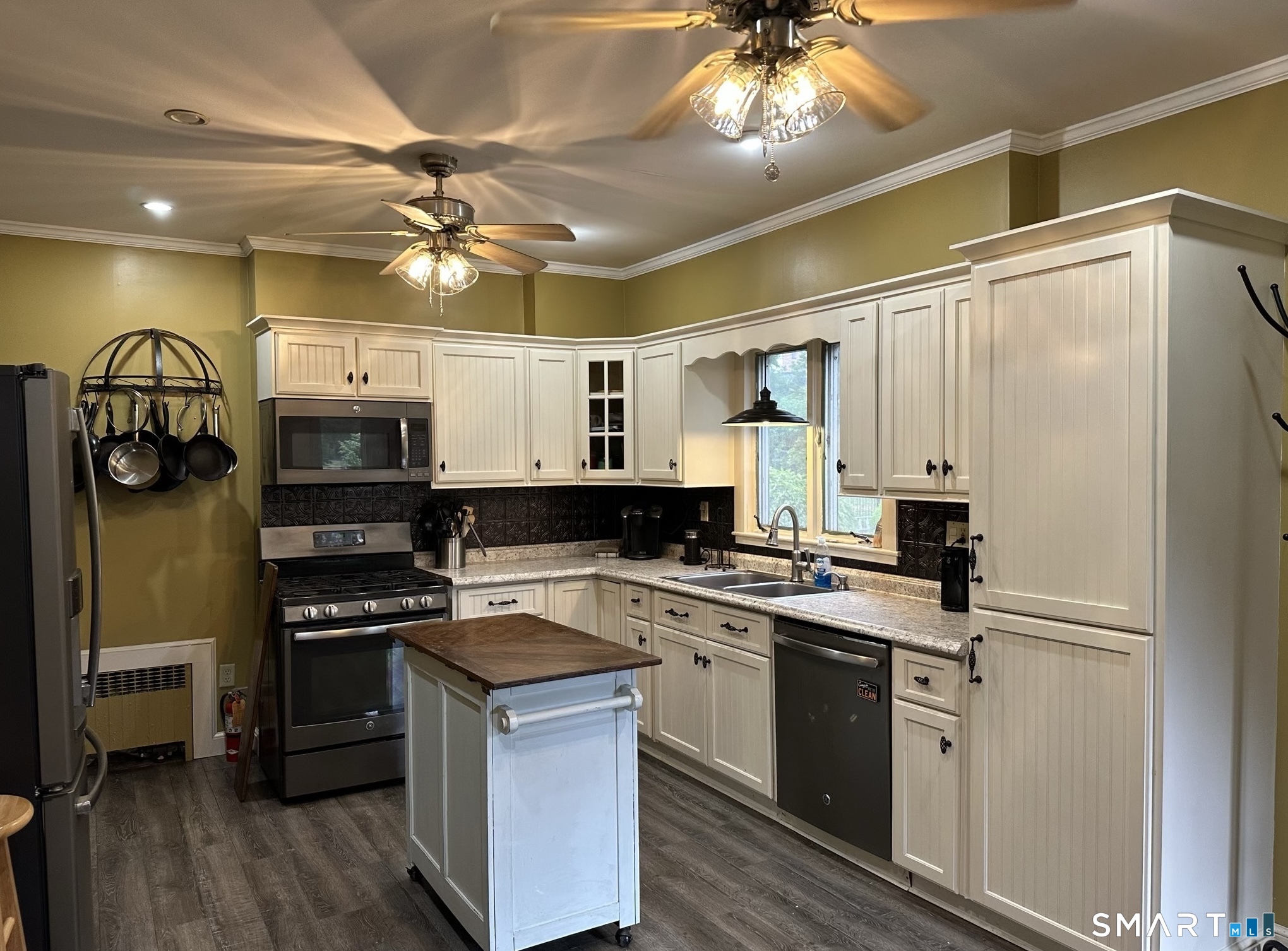 371 Prospect Street Windham, CT 06226 - Photo 6 of 20