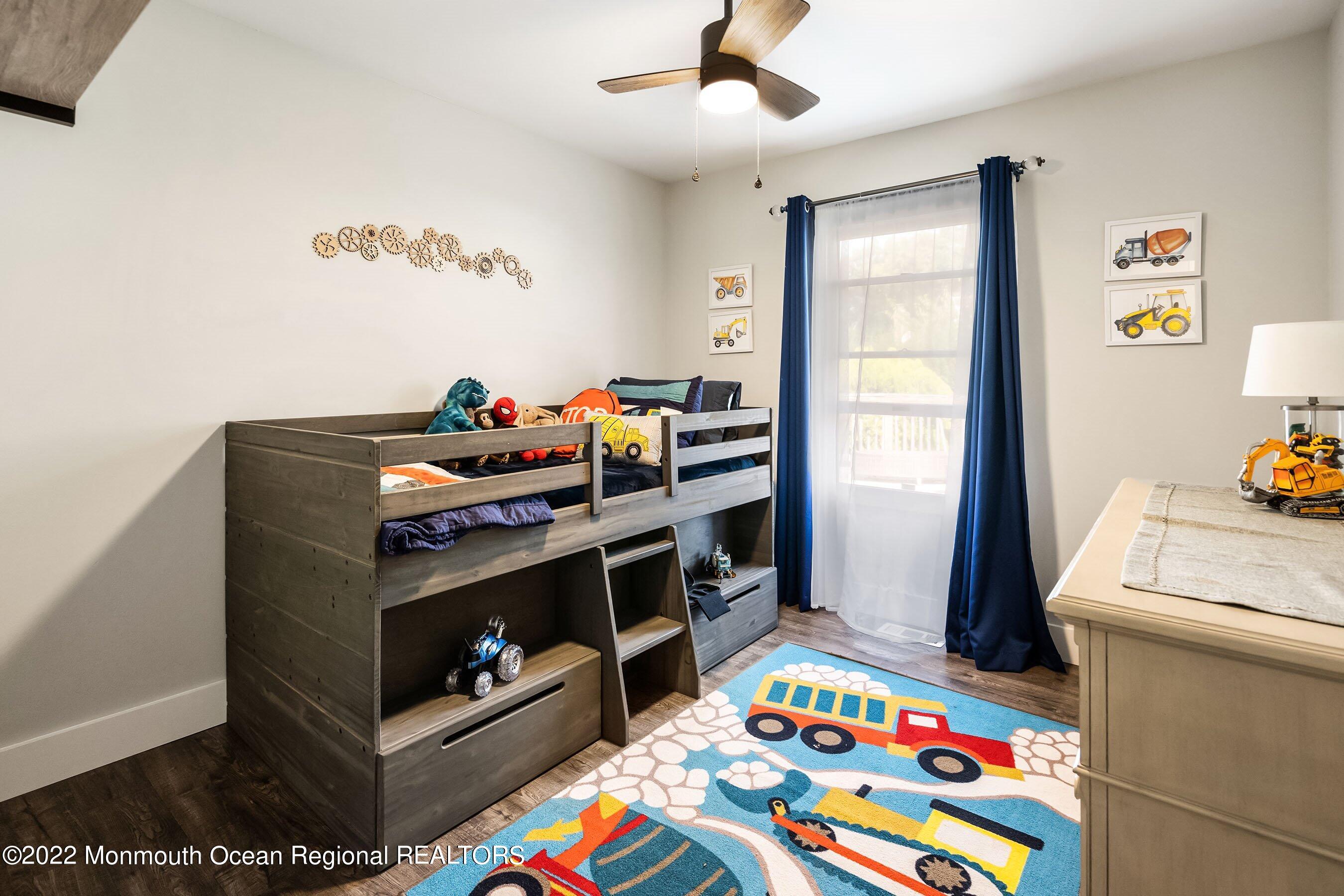 116 Seaspray Road Manahawkin, NJ 08050 - Photo 15 of 28 16-Int9 Bed2
