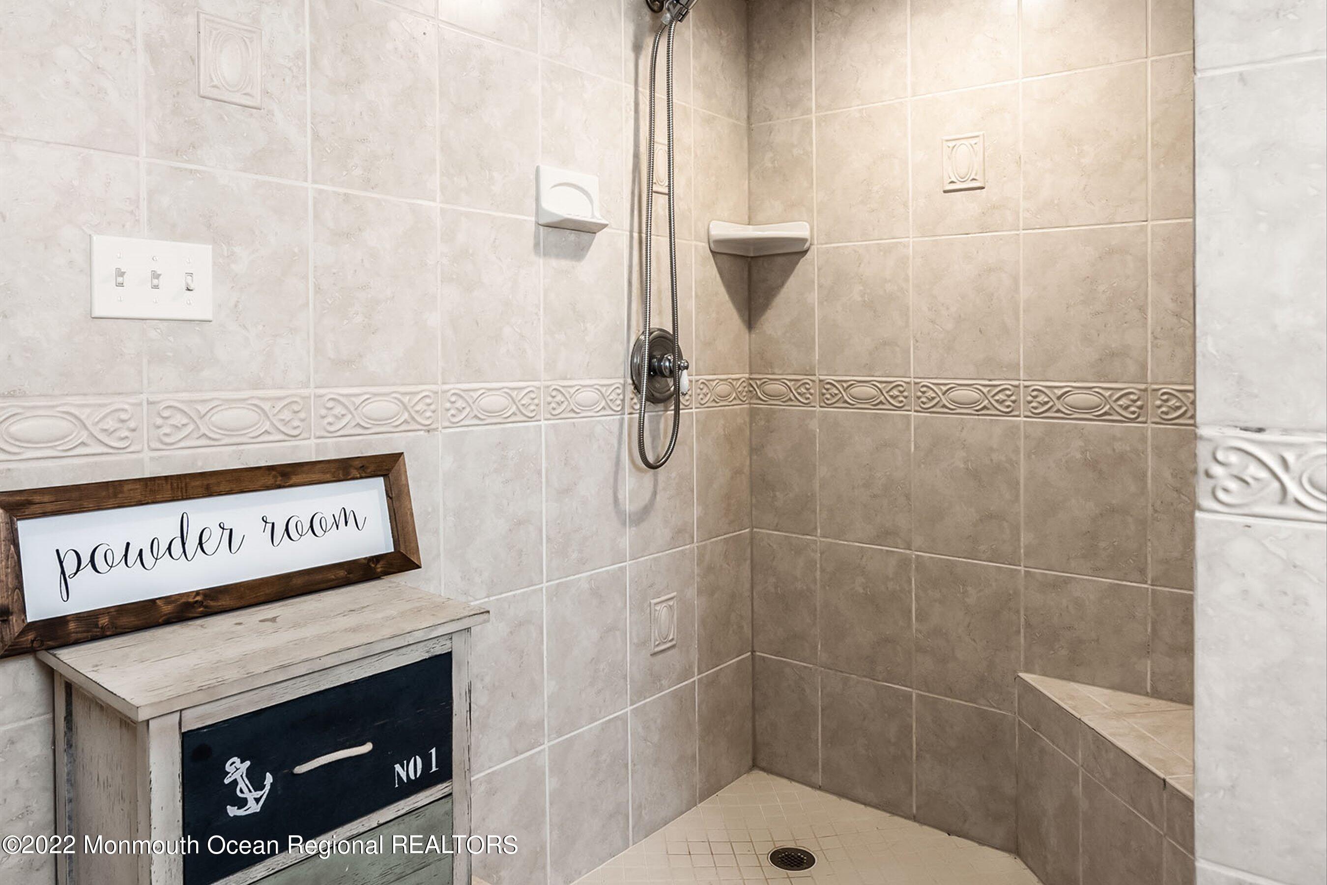 116 Seaspray Road Manahawkin, NJ 08050 - Photo 22 of 28 23-Int6 Lav1a