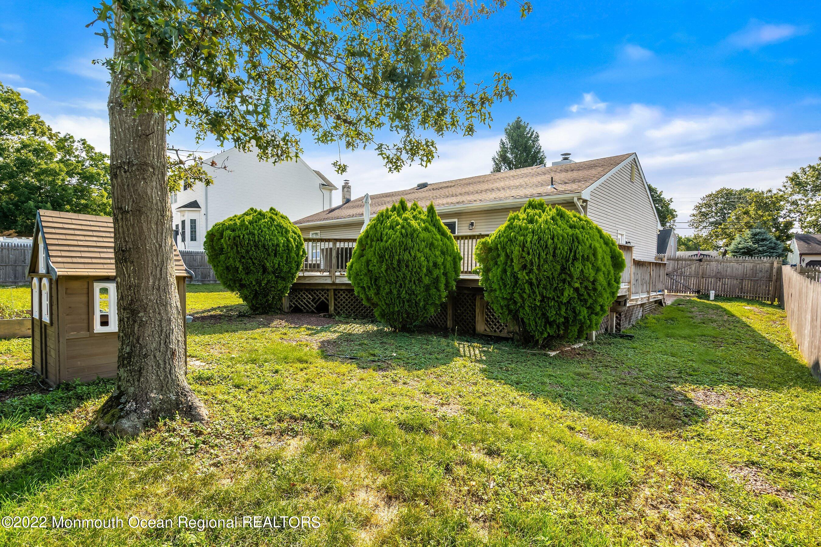 116 Seaspray Road Manahawkin, NJ 08050 - Photo 28 of 28 29-Ext4 RearRight