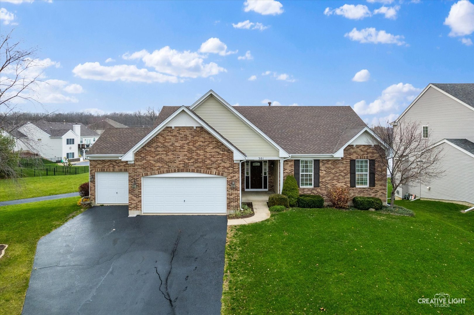 301 Windett Ridge Road Yorkville, IL 60560 - Photo 2 of 35 Gallery Image 2