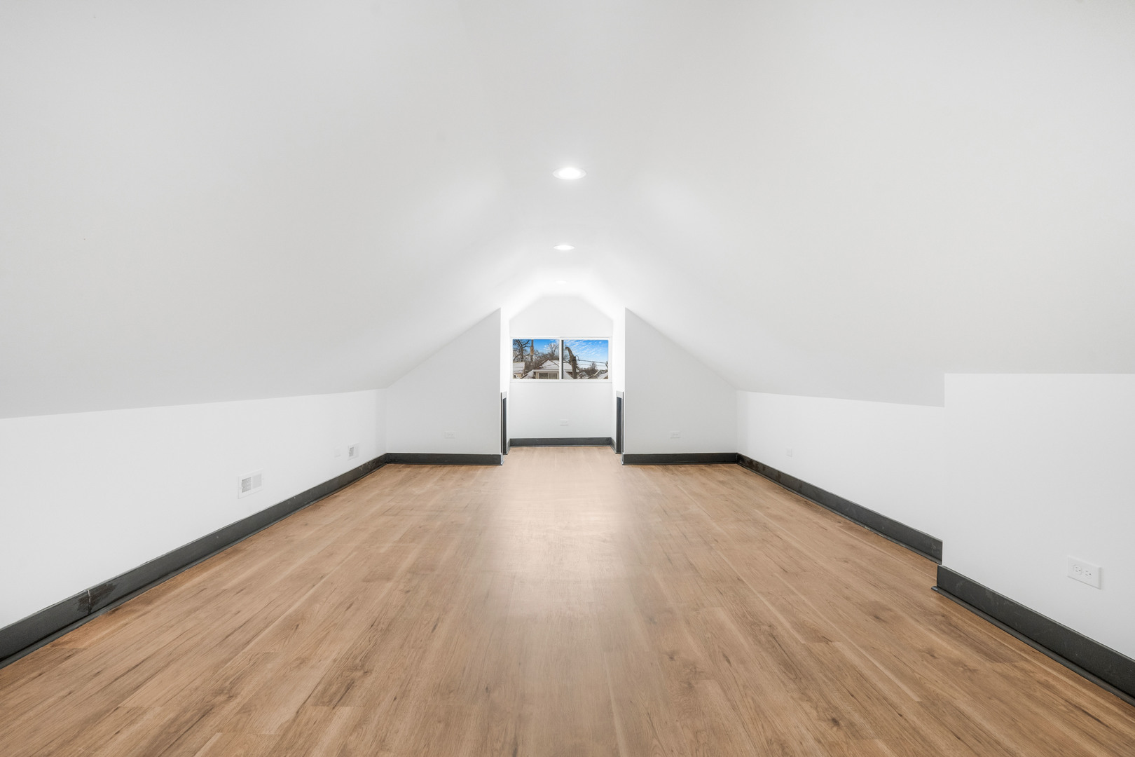 5526 South Albany Avenue Chicago, IL 60629 - Photo 17 of 25 a view of an empty room and a window