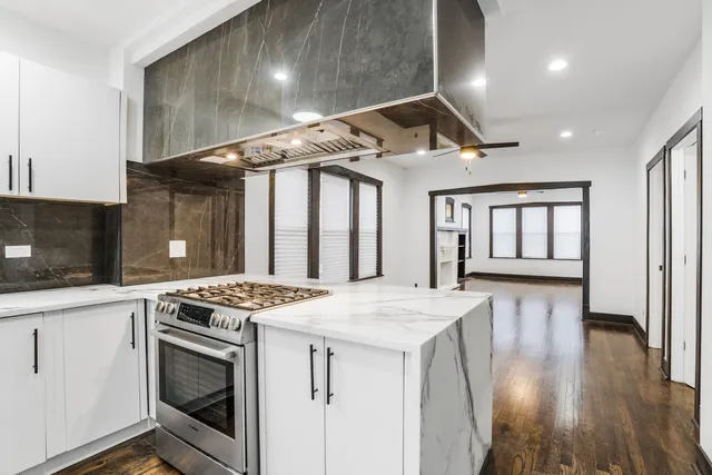 $399,000 | 5526 South Albany Avenue, Chicago, IL 60629