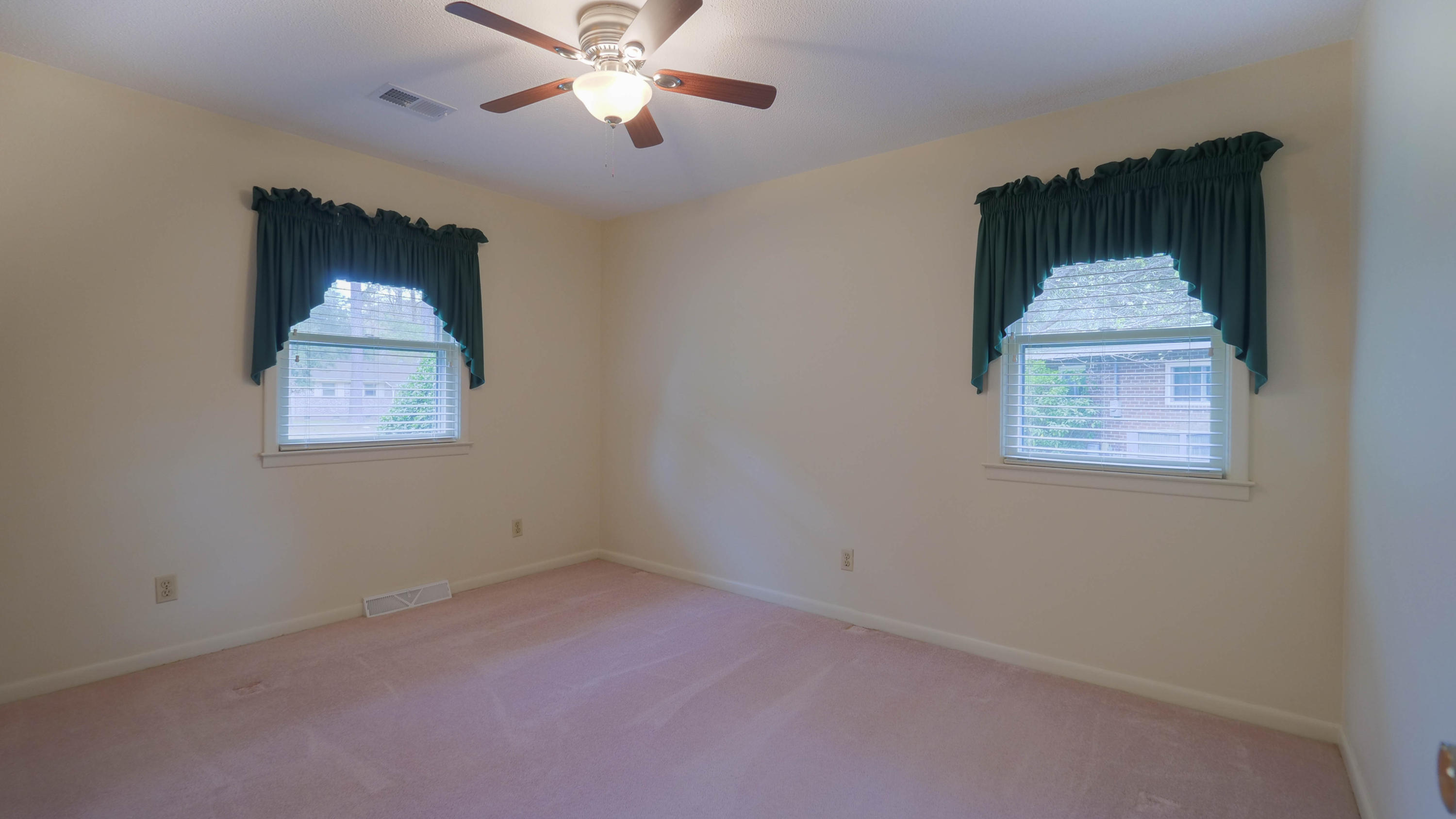 708 Old Golf Road Summerville, SC 29483 - Photo 27 of 31 708 Old Golf Rd Summerville SC (46 of 54