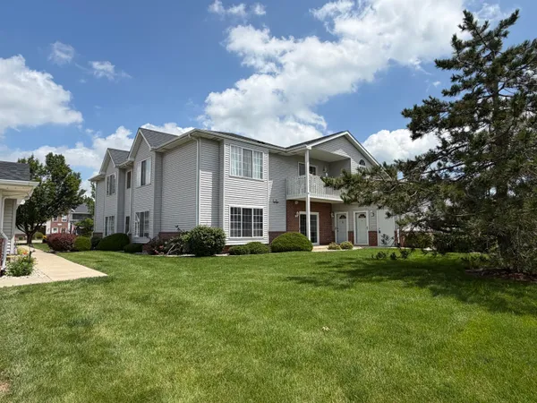 $234,500 | 1250 Village Centre Drive, Unit 2, Somers, WI 53144