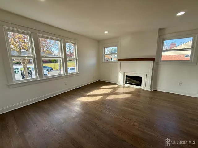 $749,999 | 201 Fulton Street, New Brunswick, NJ 08901