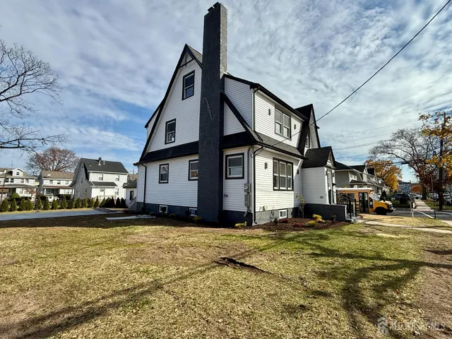 $749,999 | 201 Fulton Street, New Brunswick, NJ 08901