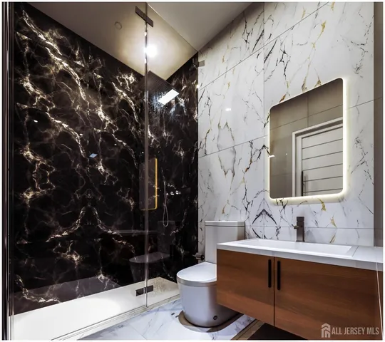 $749,999 | 201 Fulton Street, New Brunswick, NJ 08901