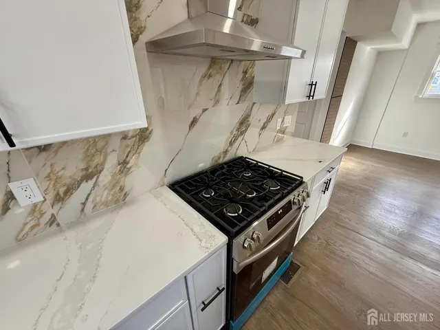 $749,999 | 201 Fulton Street, New Brunswick, NJ 08901