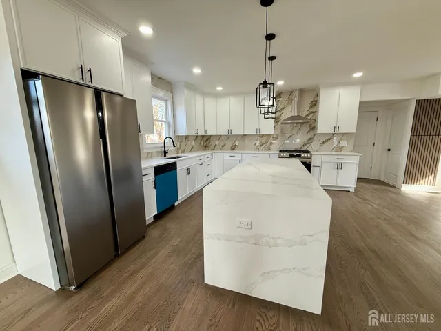 $749,999 | 201 Fulton Street, New Brunswick, NJ 08901