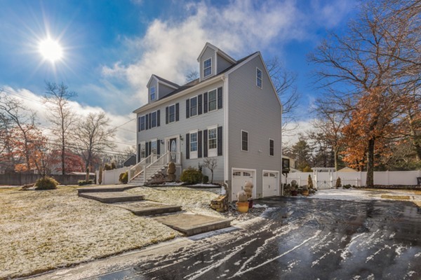4 Michigan Road Tewksbury, MA 01876 - Photo 2 of 30 Gallery Image 2
