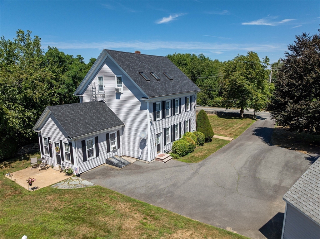 373 Whetstone Hill Road Somerset, MA 02726 - Photo 1 of 40 Gallery Image 1
