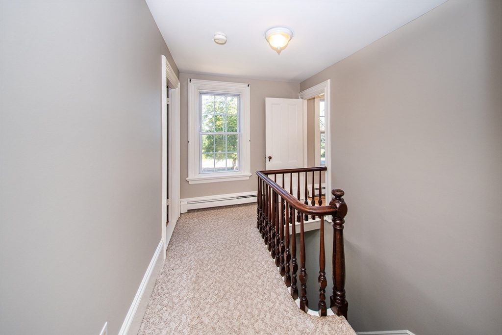 373 Whetstone Hill Road Somerset, MA 02726 - Photo 11 of 40 Gallery Image 11