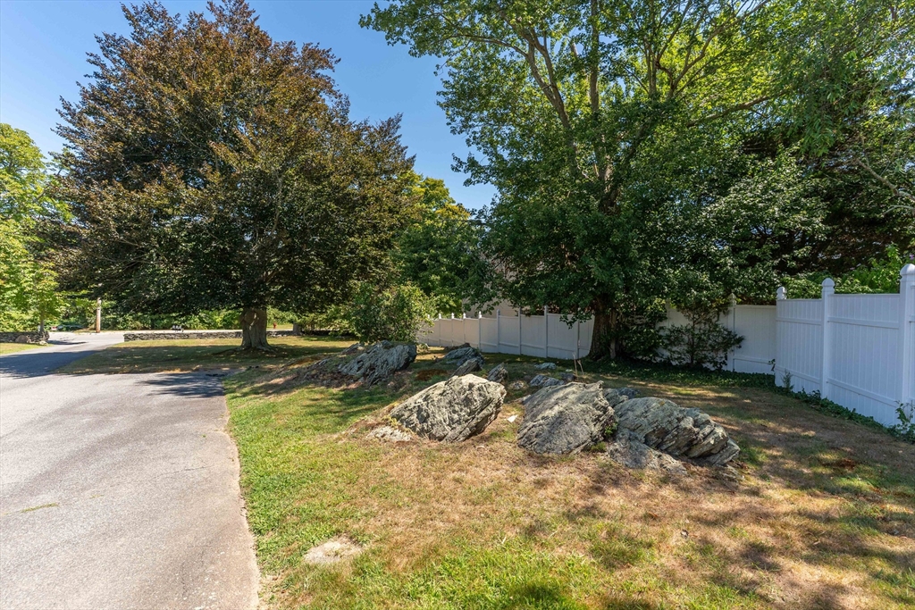 373 Whetstone Hill Road Somerset, MA 02726 - Photo 40 of 40 Gallery Image 40
