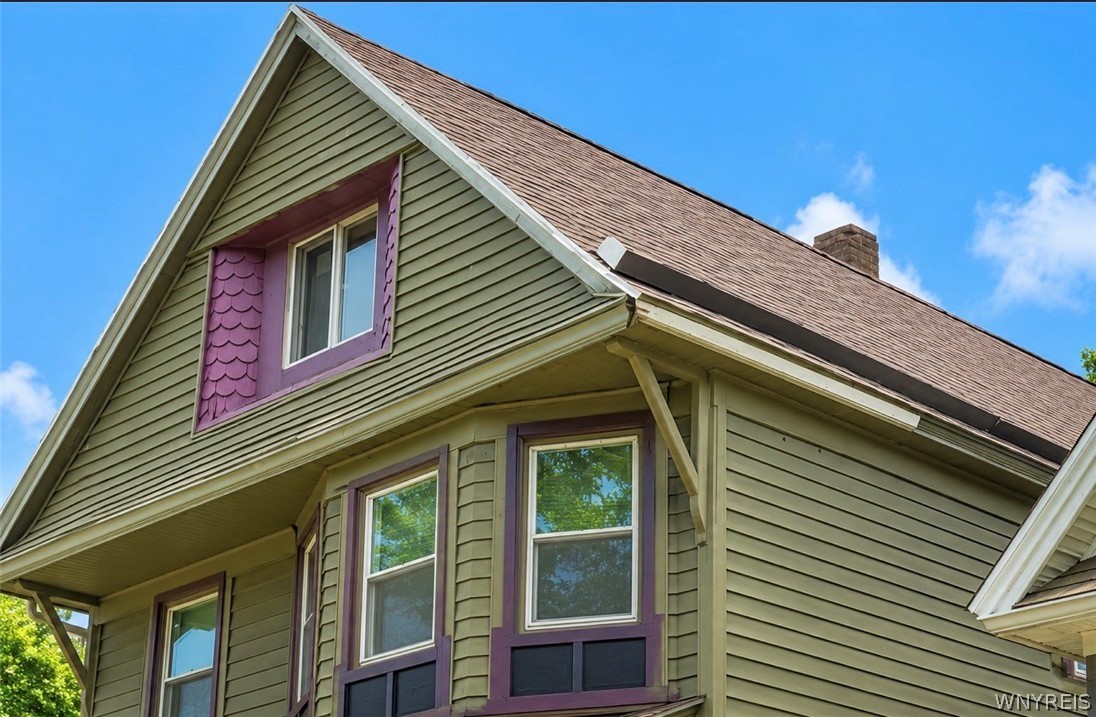 163 16th Street Buffalo, NY 14213 - Photo 4 of 27