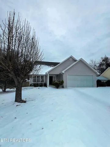 $395,000 | 6032 Glenmay Drive, Knoxville, TN 37921