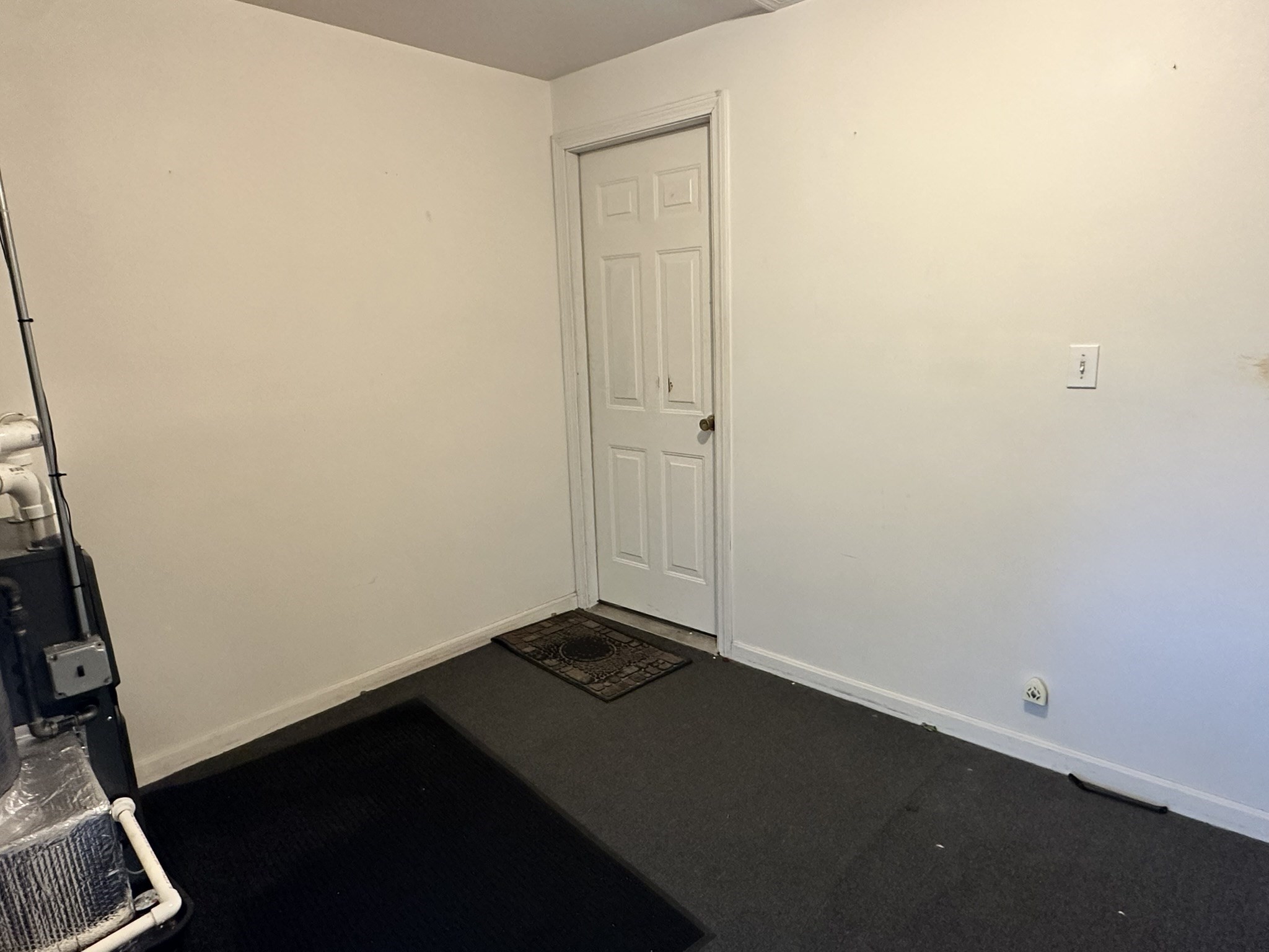 1791 South Main Street, Unit 3 Fall River, MA 02724 - Photo 11 of 14 Gallery Image 11