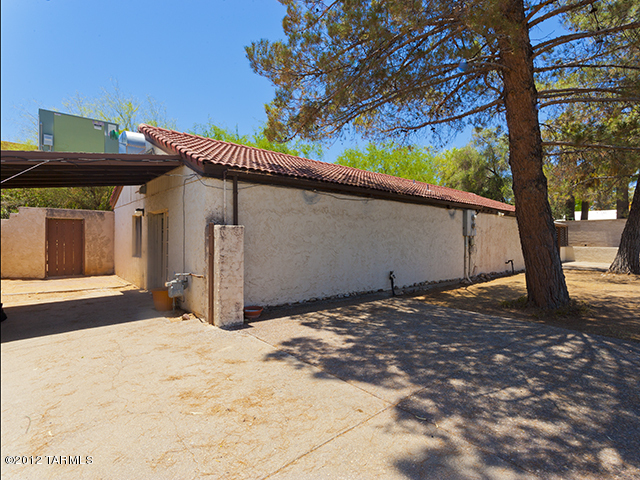 3106-3108 East Greenlee Road Tucson, AZ 85716 - Photo 2 of 25
