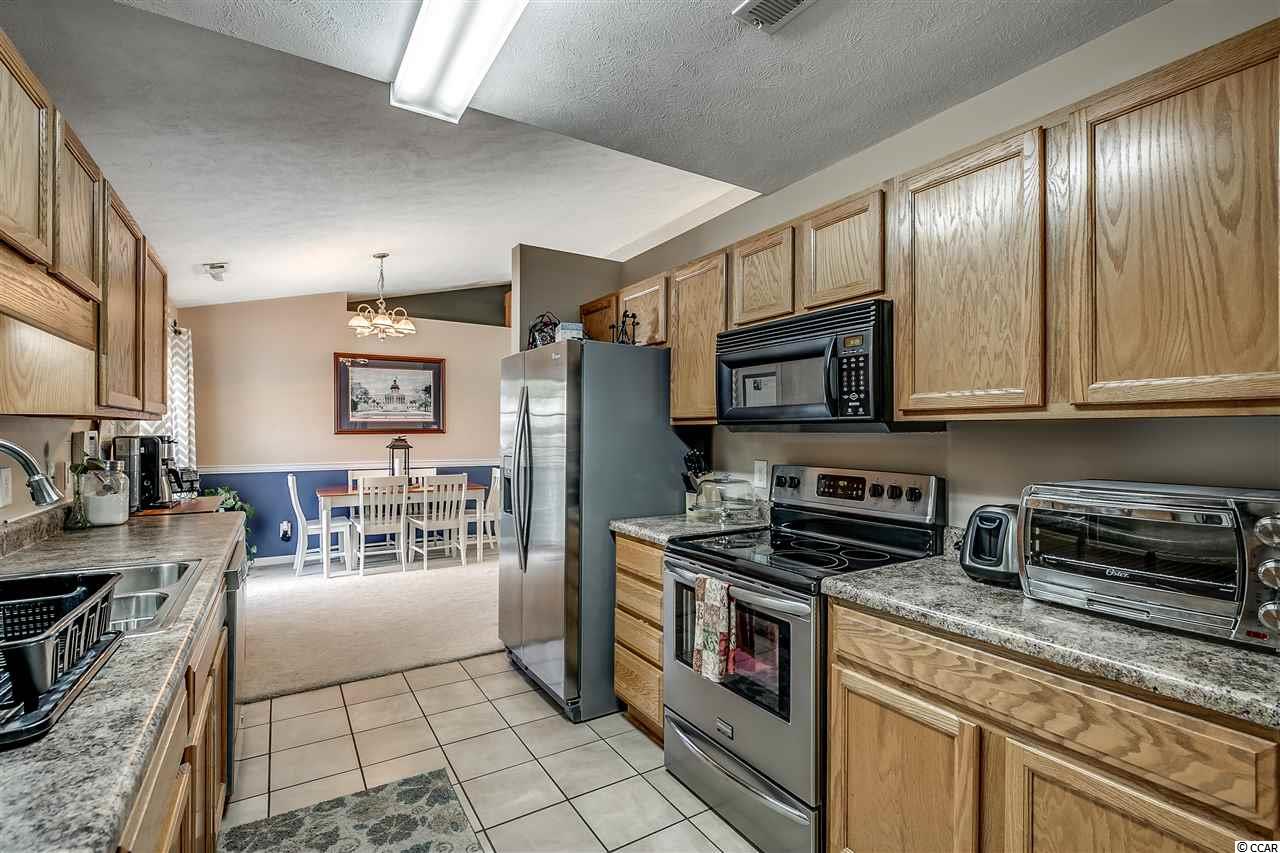 423 Sean River Road Conway, SC 29526 - Photo 8 of 26 Gallery Image 8