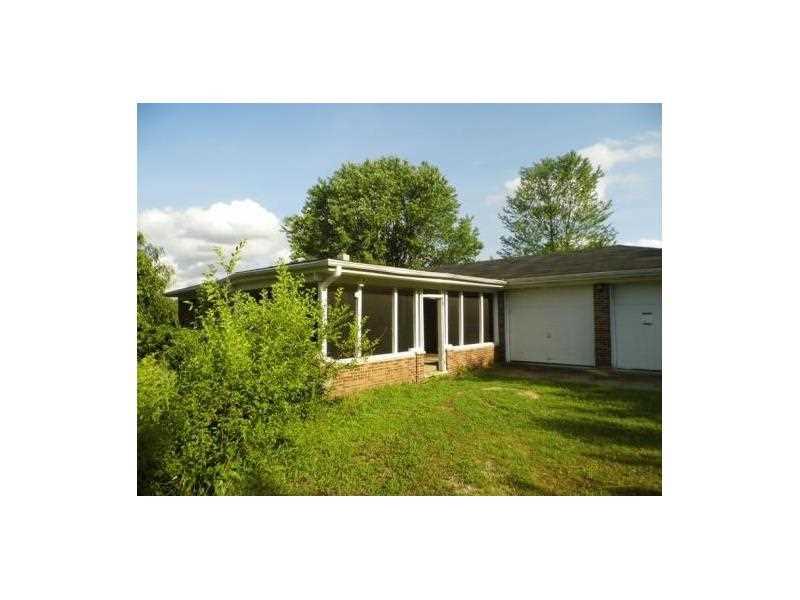 2347 Salisbury Road Richmond, IN 47374 - Photo 1 of 10