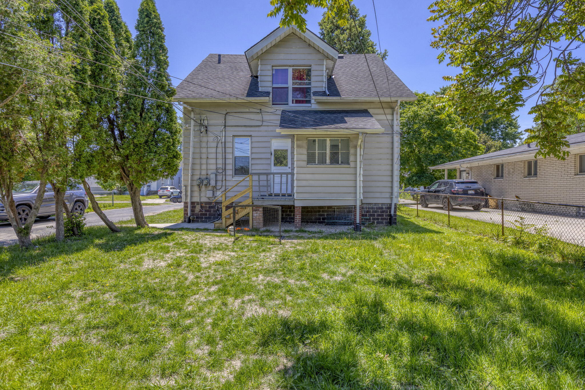 7359 Engleman Street Center Line, MI 48015 - Photo 5 of 23 5-web-or-mls-7359 Engleman (4 of 19)
