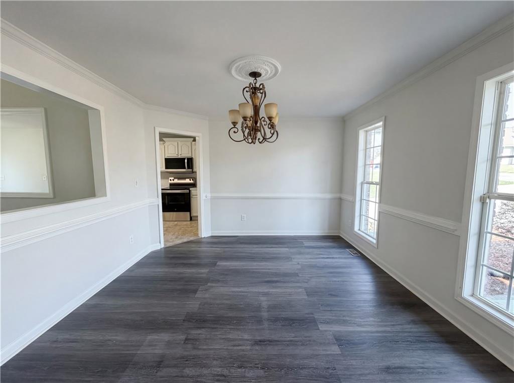 33 Maggies Point Dallas, GA 30132 - Photo 9 of 30