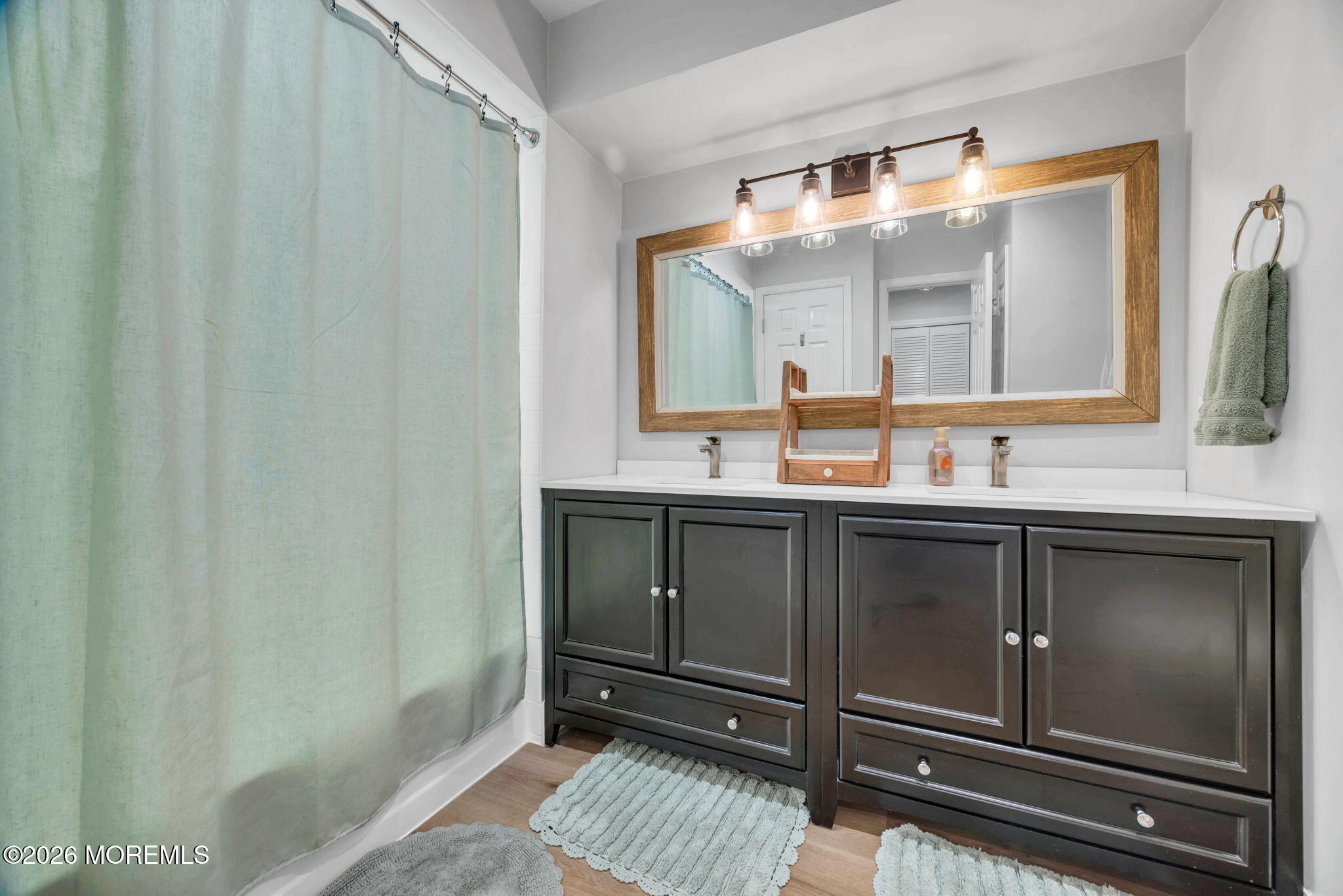 22 Alexandria Way Basking Ridge, NJ 07920 - Photo 25 of 33 27-web-or-mls-2M1A2264