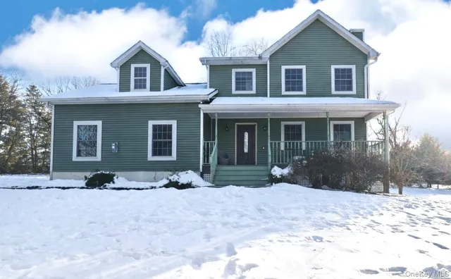 $635,000 | 25 Sugar Loaf Mountain Road, Chester, NY 10918