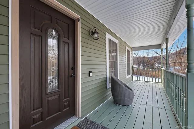 $635,000 | 25 Sugar Loaf Mountain Road, Chester, NY 10918