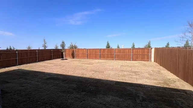 $319,990 | 139 Stanton Avenue, Rhome, TX 76078