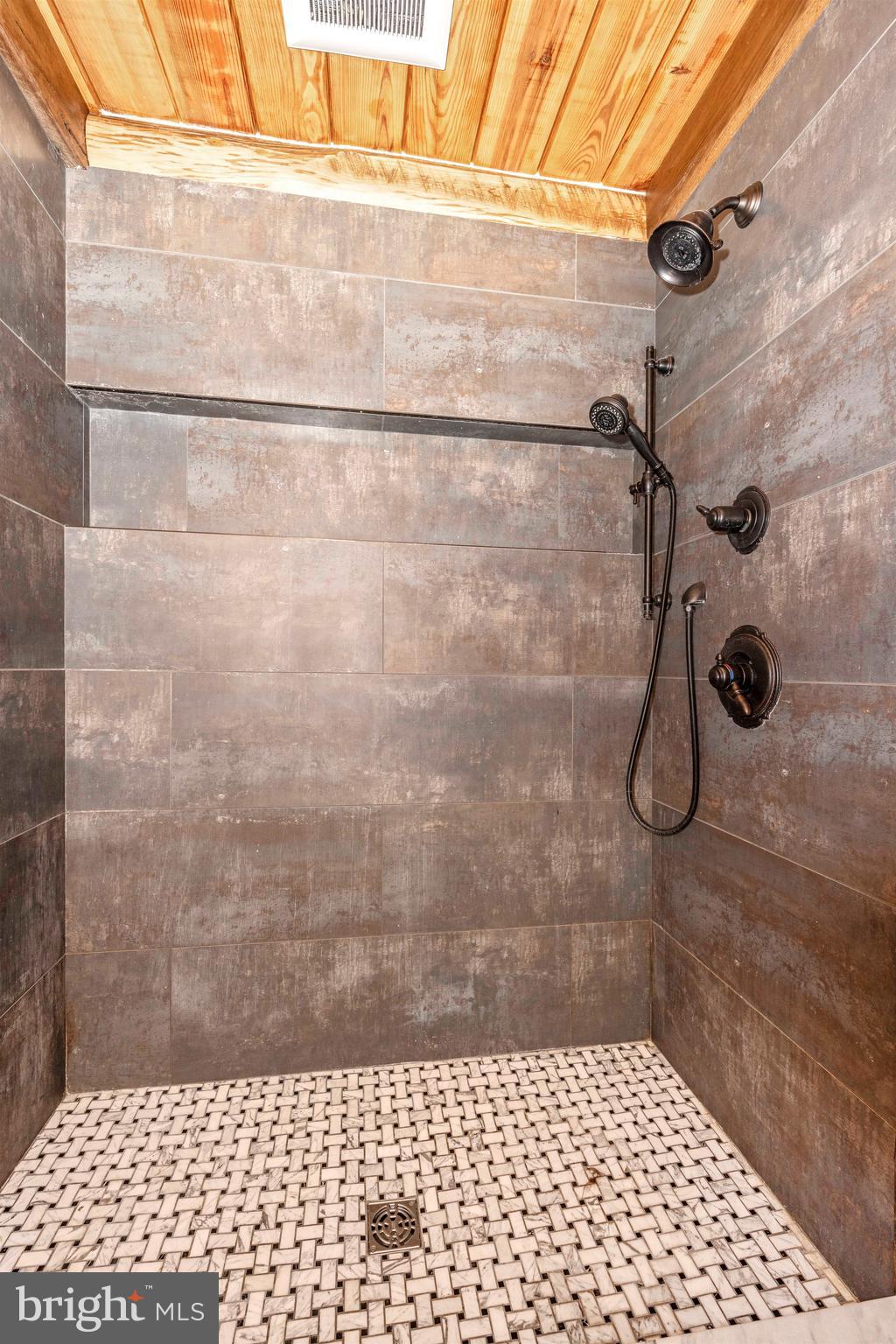 3268 Woodbine Road Woodbine, MD 21797 - Photo 43 of 85