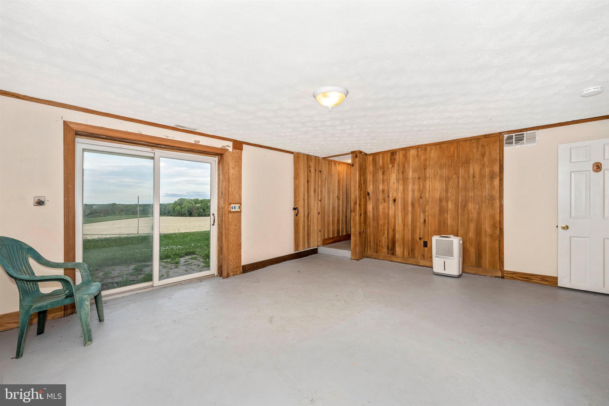 3268 Woodbine Road Woodbine, MD 21797 - Photo 47 of 85