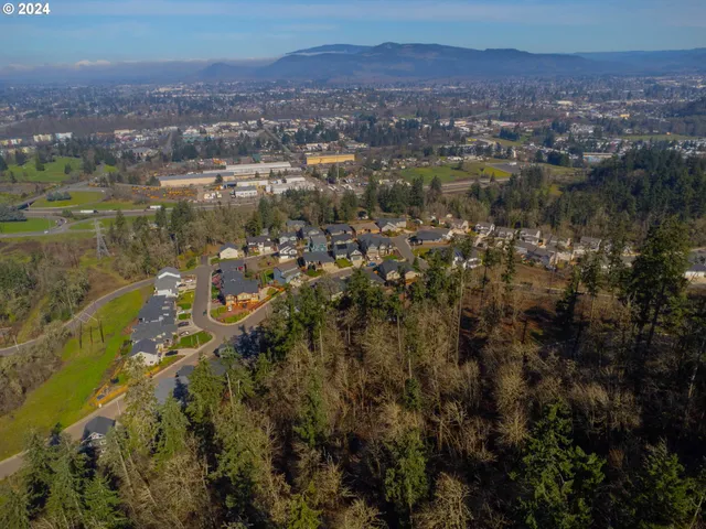 $79,000 | 2642 Cascara Drive, Eugene, OR 97403