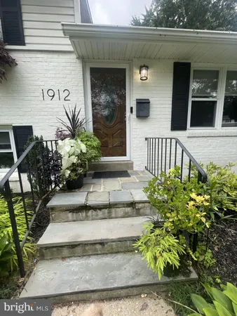 $2,975 | 1912 Longcome Drive, Wilmington, DE 19810