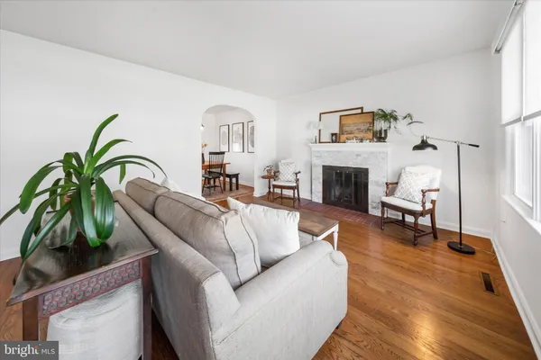 $2,975 | 1912 Longcome Drive, Wilmington, DE 19810