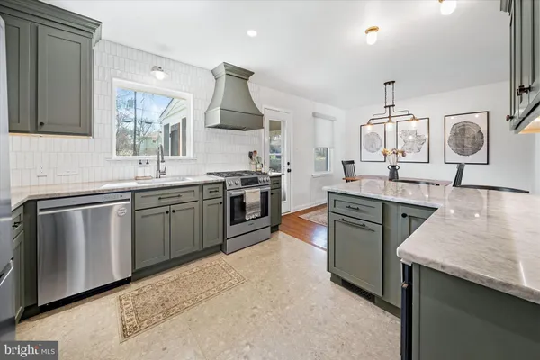 $2,975 | 1912 Longcome Drive, Wilmington, DE 19810